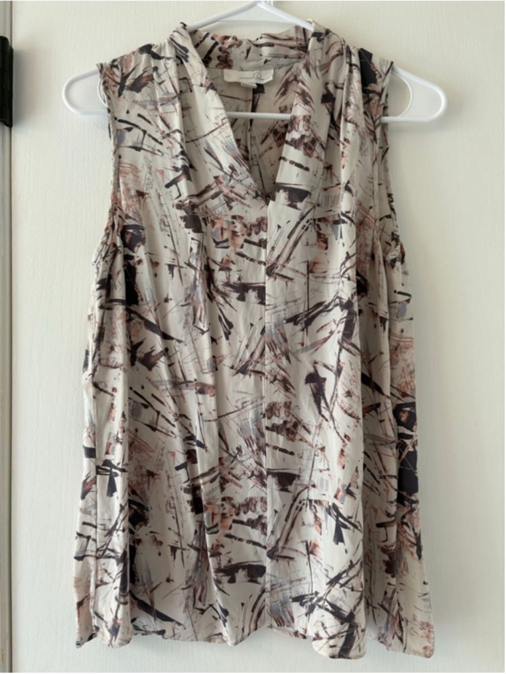 Emerson Rose Luxury Stretch Silk Blend Sleeveless Abstract Blouse Size S